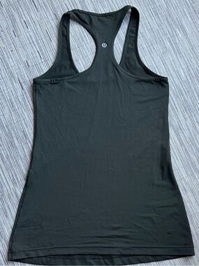 lululemon athletica Forest Green Align Racerback Tank Top size 6 - EUC